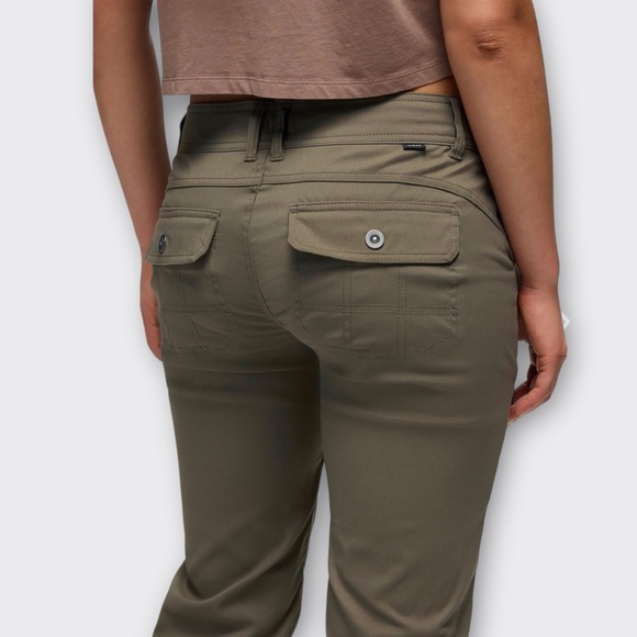 PrAna Halle Pant Bootcut Low UPF Gorpcore Outdoor Hiking Slate Green 10 Short - Picture 3 of 14